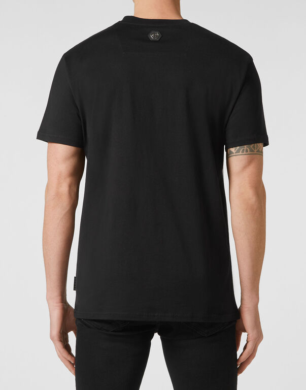 Short sleeve t-shirt