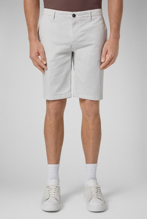 SLIM-FIT STRAIGHT-LEG BERMUDA SHORTS