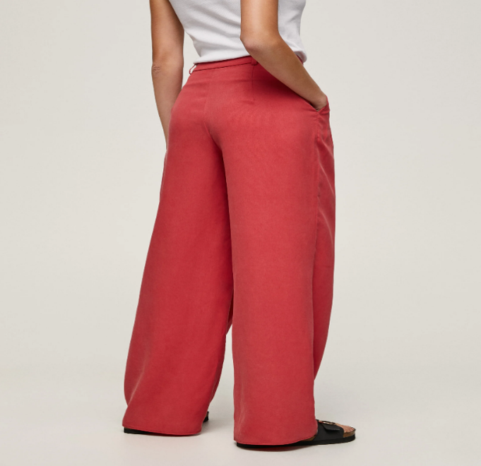 WIDE PLEATED TROUSERS