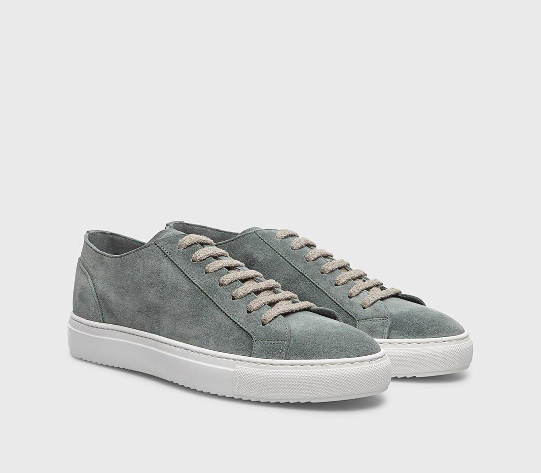 SNEAKERS IN “SAGE” SUEDE