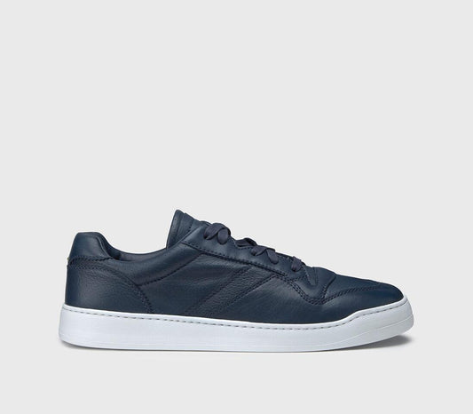 SNEAKERS IN BLUE LEATHER